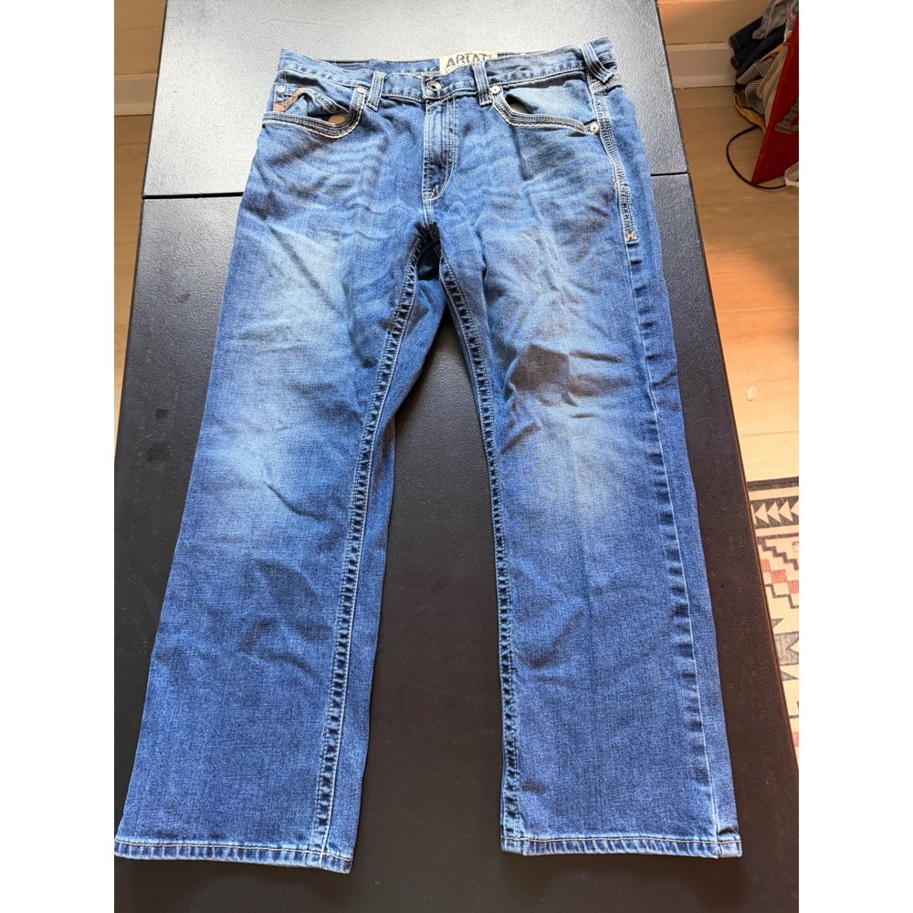 Ariat M5 Slim Straight Boot Ellison Jeans Mens 38x30 Medium Wash Denim 10032320